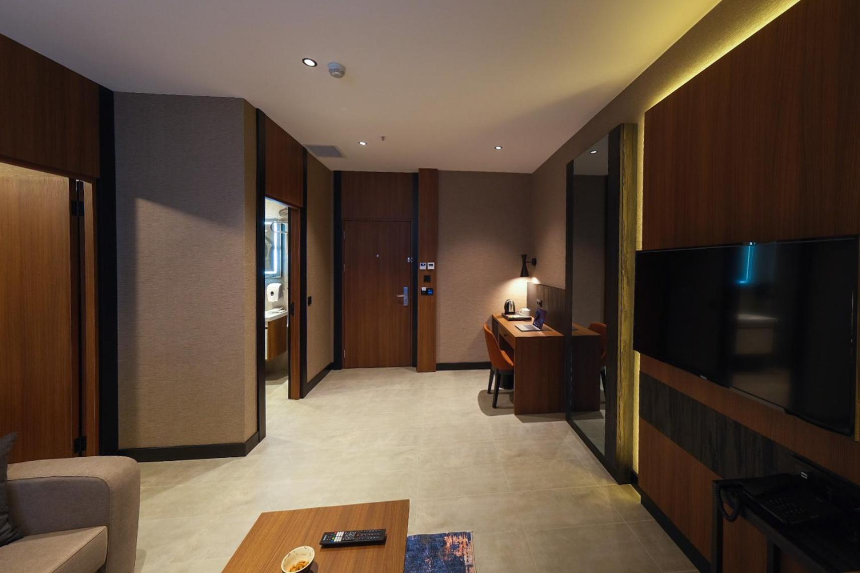 The Kailyn Hotels&Suites Atasehir อิสตันบูล ภายนอก รูปภาพ