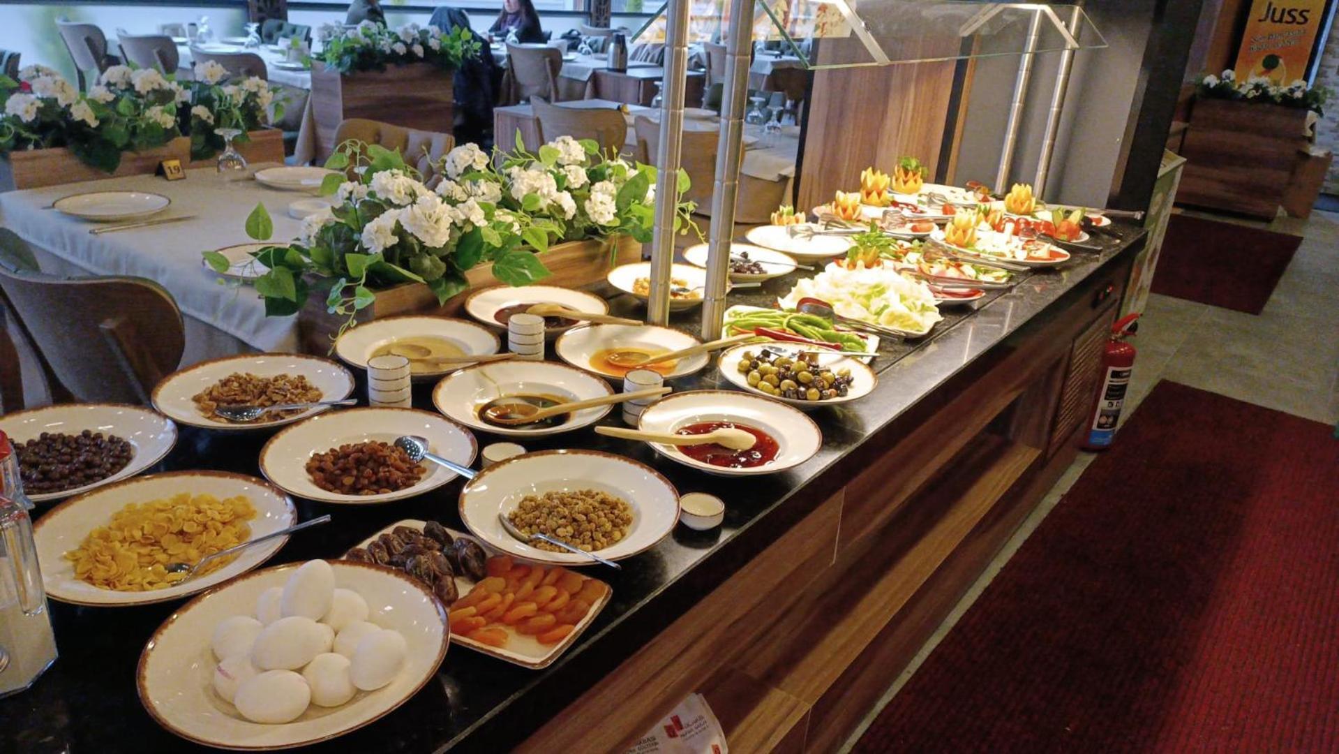The Kailyn Hotels&Suites Atasehir อิสตันบูล ภายนอก รูปภาพ